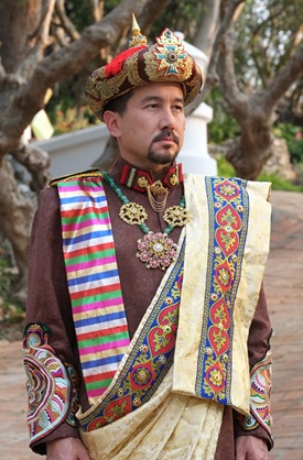 ดอกไม้ใต้เมฆ ดอกไม้ใต้เมฆ
