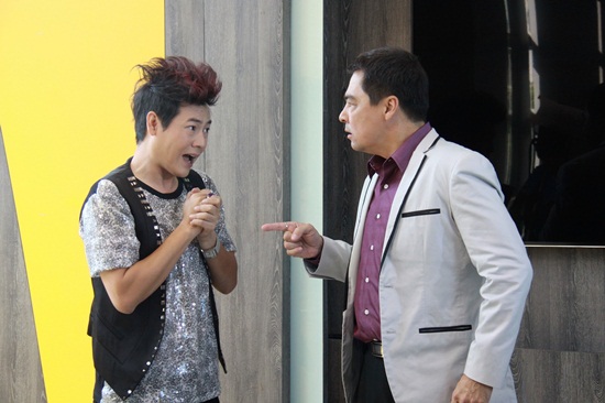ดอกไม้ใต้เมฆ ดอกไม้ใต้เมฆ
