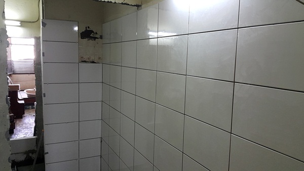 รีโนเวทห้องน้ำเก่าคิดเองทำเอง ไม่ใช่มือโปรแต่ออกมาสวยไม่เบา ! รีโนเวทห้องน้ำเก่าคิดเองทำเอง ไม่ใช่มือโปรแต่ออกมาสวยไม่เบา !
