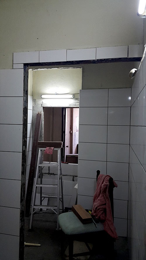 รีโนเวทห้องน้ำเก่าคิดเองทำเอง ไม่ใช่มือโปรแต่ออกมาสวยไม่เบา ! รีโนเวทห้องน้ำเก่าคิดเองทำเอง ไม่ใช่มือโปรแต่ออกมาสวยไม่เบา !