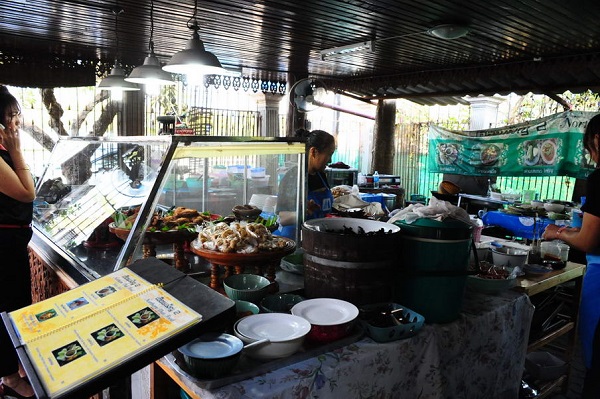 10 ร้านอาหารพื้นเมืองเชียงใหม่ 10 ร้านอาหารพื้นเมืองเชียงใหม่