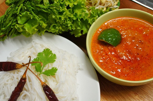 9 สูตรขนมจีน เมนูเส้นแบบไทยจัดเต็ม 7 น้ำยา 2 ยำ อร่อยแซ่บจนต้องแลบลิ้น 9 สูตรขนมจีน เมนูเส้นแบบไทยจัดเต็ม 7 น้ำยา 2 ยำ อร่อยแซ่บจนต้องแลบลิ้น