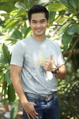 มือเหนือเมฆ มือเหนือเมฆ