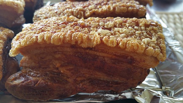 หมูกรอบอบ หมูกรอบอบ