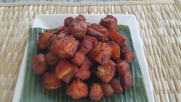 หมูสามชั้นทอดเค็ม หมูสามชั้นทอดเค็ม