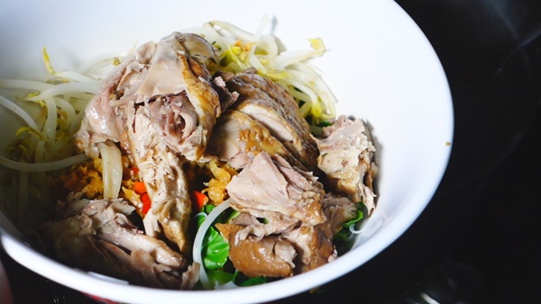 ก๋วยเตี๋ยวเป็ดพะโล้ ก๋วยเตี๋ยวเป็ดพะโล้