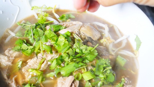 ก๋วยเตี๋ยวเป็ดพะโล้ ก๋วยเตี๋ยวเป็ดพะโล้