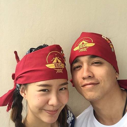 อเล็กซ์ เรนเดลล์ เต้ย จรินทร์พร อเล็กซ์ เรนเดลล์ เต้ย จรินทร์พร