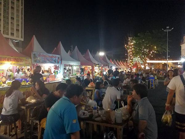 ตลาดอินดี้ ดาวคะนอง ตลาดอินดี้ ดาวคะนอง
