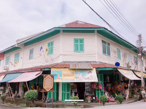 ตลาดท่านา ตลาดท่านา