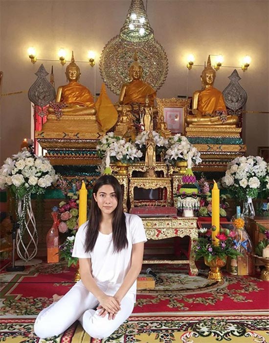 ชุดไปวัดดารา ชุดไปวัดดารา