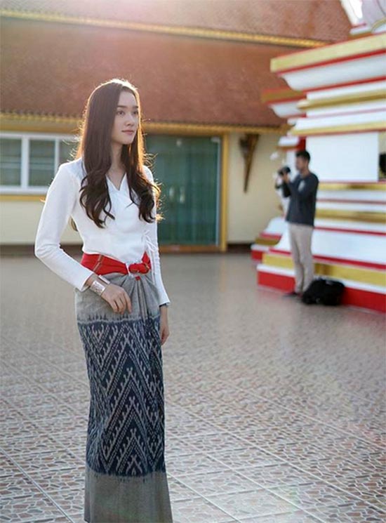 ชุดไปวัดดารา ชุดไปวัดดารา