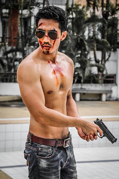นักรบตาปิศาจ นักรบตาปิศาจ