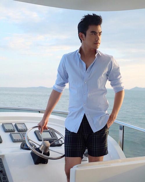 ชุดไปทะเลดารา ชุดไปทะเลดารา