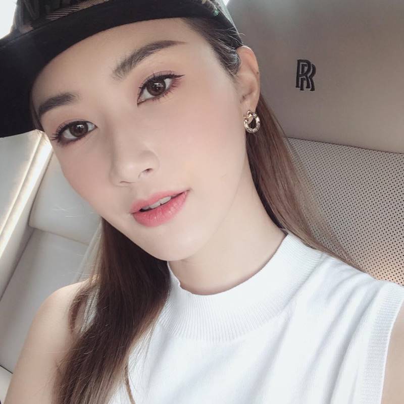 ยีน เกวลิน ยีน เกวลิน