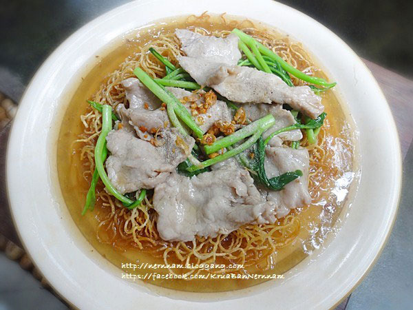 7 เมนูราดหน้ายอดผัก 7 เมนูราดหน้ายอดผัก