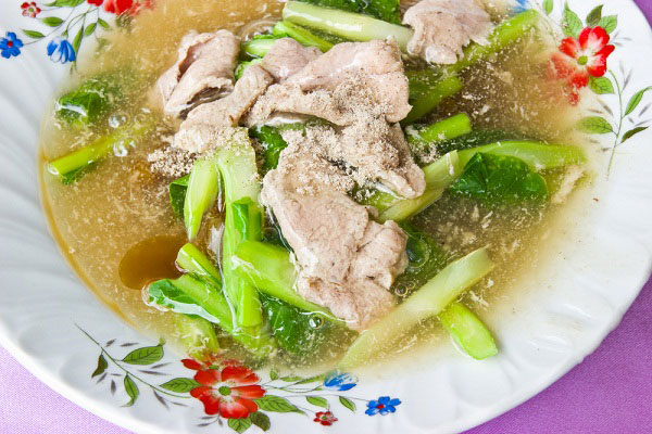7 เมนูราดหน้ายอดผัก 7 เมนูราดหน้ายอดผัก