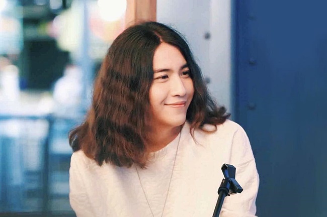 ทรงผมยาวดารา ทรงผมยาวดารา