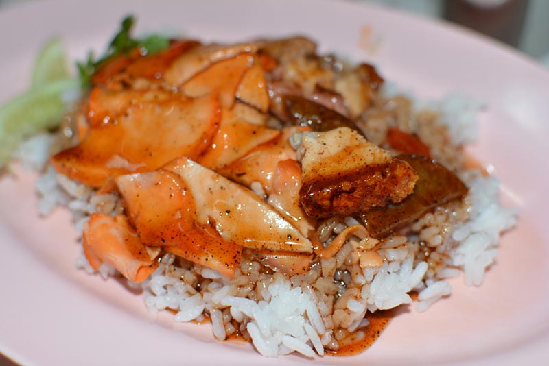 ร้านข้าวหมูแดง-หมูกรอบ นครปฐม ร้านข้าวหมูแดง-หมูกรอบ นครปฐม