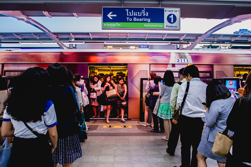 รถไฟฟ้า รถไฟฟ้า