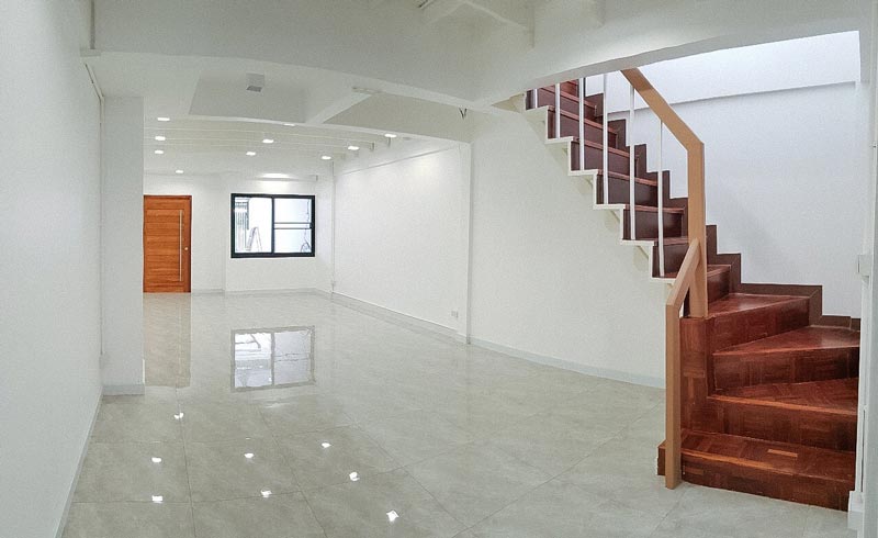 รีโนเวททาวน์โฮม 2 ชั้น รีโนเวททาวน์โฮม 2 ชั้น