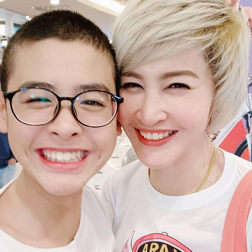 ดารา คุณแม่เลี้ยงเดี่ยว ดารา คุณแม่เลี้ยงเดี่ยว