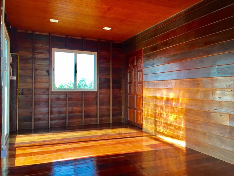 บ้านในสวนริมน้ำ บ้านในสวนริมน้ำ