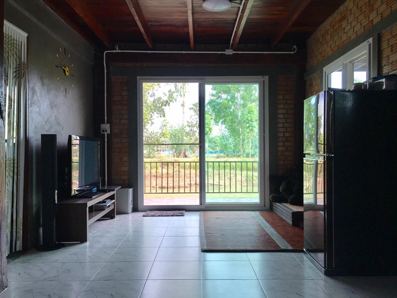 บ้านในสวนริมน้ำ บ้านในสวนริมน้ำ