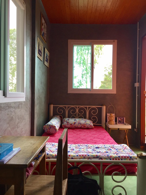 บ้านในสวนริมน้ำ บ้านในสวนริมน้ำ