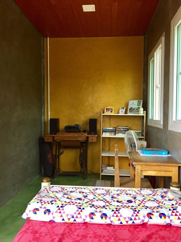 บ้านในสวนริมน้ำ บ้านในสวนริมน้ำ