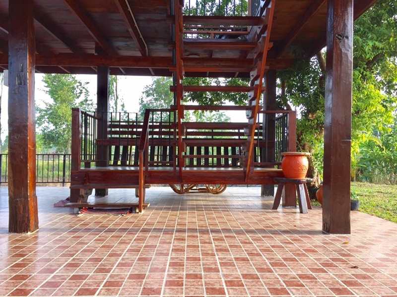 บ้านในสวนริมน้ำ บ้านในสวนริมน้ำ