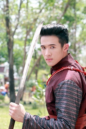 เรื่องย่อละครข้าบดินทร์ เรื่องย่อละครข้าบดินทร์