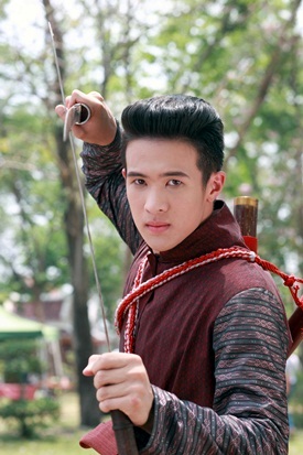 เรื่องย่อละครข้าบดินทร์ เรื่องย่อละครข้าบดินทร์