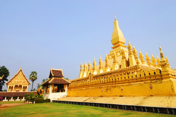10 อันดับสถานที่ท่องเที่ยวสุดฮิต มนต์เสน่ห์เมืองลาว 10 อันดับสถานที่ท่องเที่ยวสุดฮิต มนต์เสน่ห์เมืองลาว