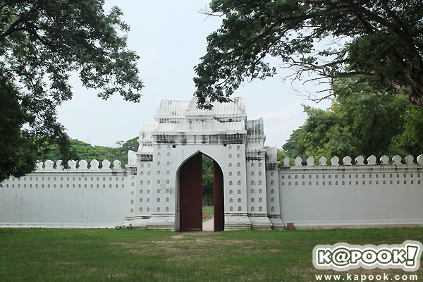 ท่องเที่ยวเชิงประวัติศาสตร์ ที่วังนารายณ์ ลพบุรี ท่องเที่ยวเชิงประวัติศาสตร์ ที่วังนารายณ์ ลพบุรี