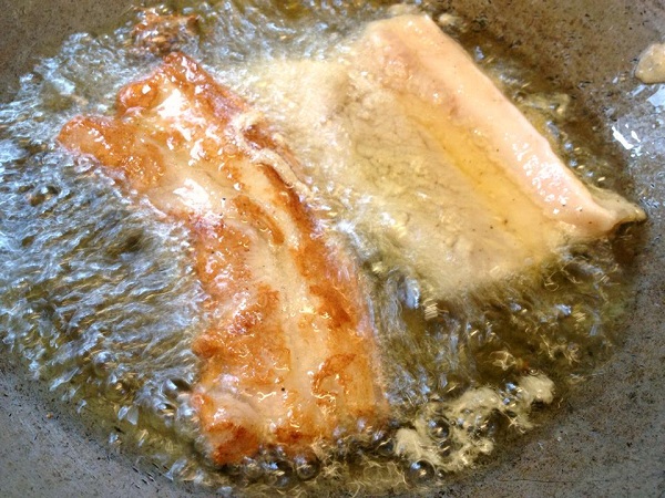 หมูทอดน้ำปลา สูตรทำง่าย ท้าให้ลอง หมูทอดน้ำปลา สูตรทำง่าย ท้าให้ลอง