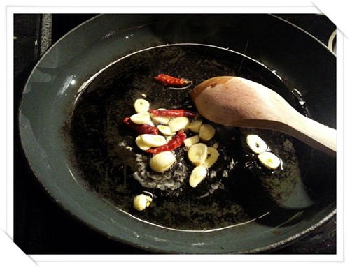 สปาเกตตีไข่กุ้ง อาหารฝรั่งจัดจ้านถึงใจ สปาเกตตีไข่กุ้ง อาหารฝรั่งจัดจ้านถึงใจ