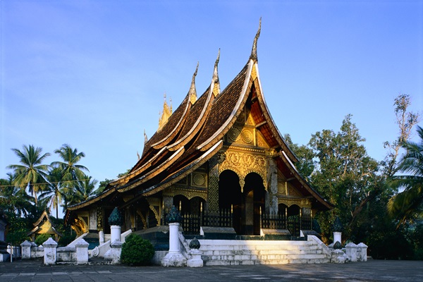 พลาดไม่ได้ 15 สิ่งที่ต้องไป ต้องทำ เมื่อไปเยือนหลวงพระบาง พลาดไม่ได้ 15 สิ่งที่ต้องไป ต้องทำ เมื่อไปเยือนหลวงพระบาง